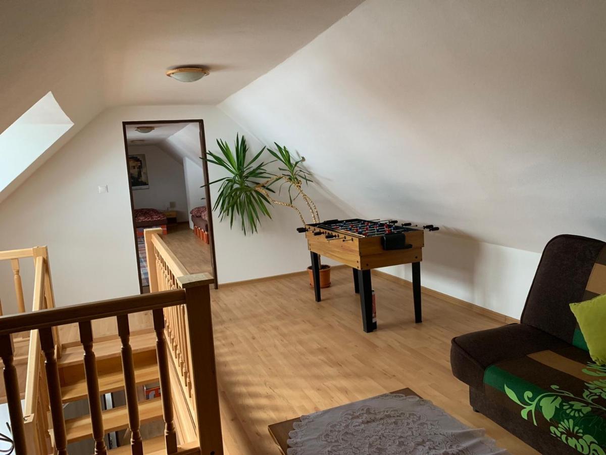 Penzion Larix Blatnica Exteriör bild